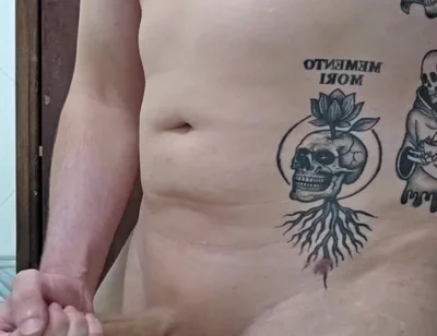 Chubby Showing off Naked Fell on the Net