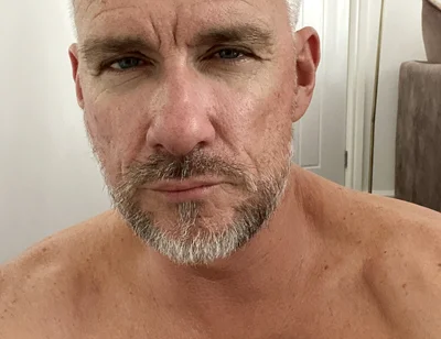 Playing in Front of the Mirror