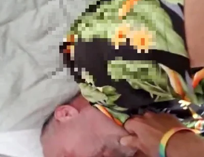 Daddy's Giving Me a Nice BJ