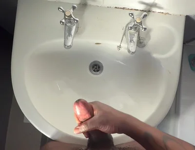I Cum in the Work Toilet