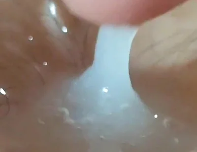 Deep Navel Turns Into a Reservoir of Cum.