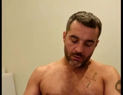 2 Am Wank