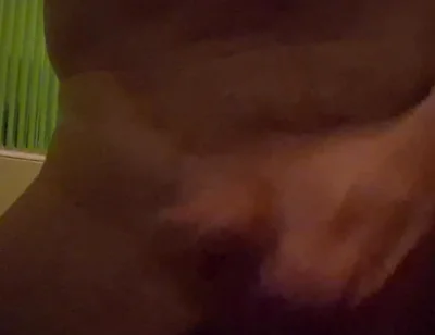 Bubbles101 Wanking with Butt Plug in Ass to Cum