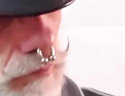 Bluf Smoking
