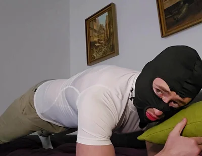 Muscle Bulge Madness! Phantomgentx Flexes in Tight Gear and Teases to Burst