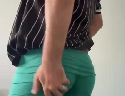 Horny Indian Twink Prepares for Grindr Daddy, Secret Wank & First Online Cumshot
