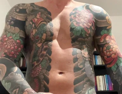 Muscular Rough