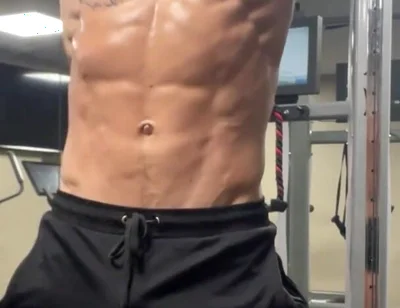Little Hotel Gym Pump While I Wait for