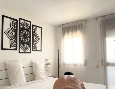 Tiding the Bed Naked