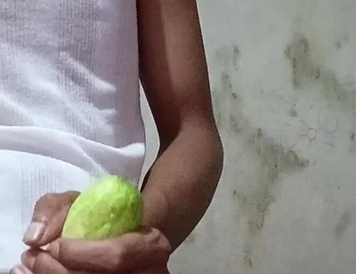 Jujut Expression Playing Solo Using Cucumbers That Have Been Hollowed Out