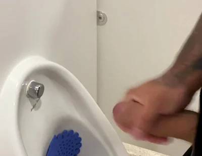 Bathroom Piss and Jerk