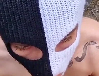 Outdoors Fuck on the Track, a Naked Straight Man Gave His Holes a No-condom Fuck