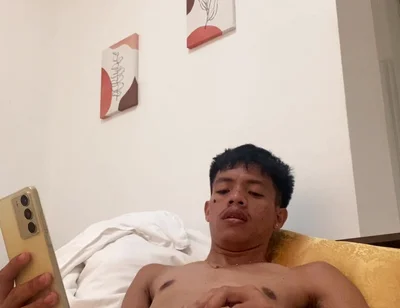 Filipino Twink Gets Hard, Jerking off to Explosive Cumshot