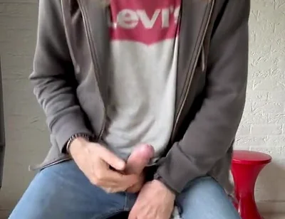 Longhairdude Skinnies and Levis