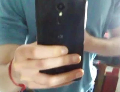 Famous Influencer Takes Selfies for His Girlfriend