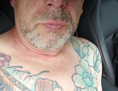 Sls-frank I Masturbate in the Car and Wait for Punters to Blow Them