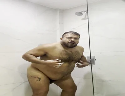Shower and Toys