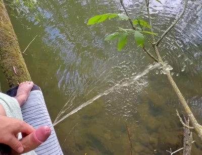 Twink 18 Pissing in Nature