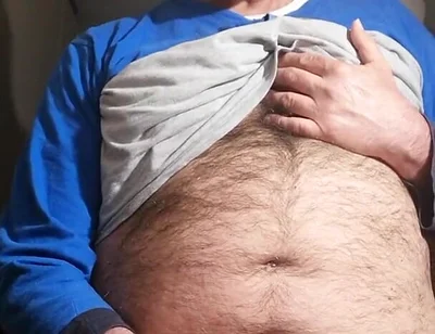 A Quick with a Big Cumshot to Sleep Better!