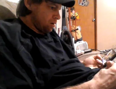 Xsmilingbob Pleases Himself