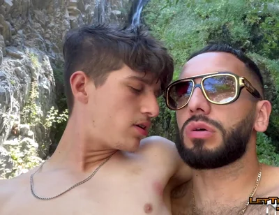 Tatted Gay Stepdaddy Fucks Twink Public Hiking Waterfall Fucking Caught Hardcore Anal Big Cumshot Uncut