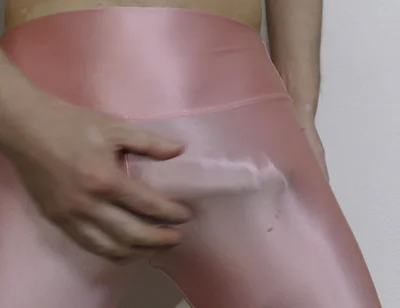 Masturbation with Pink Spandex Leggings
