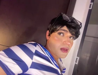 Ken Prince Sissy Latino Opens Her Bubble Ass to Pizza Delivery Man After Smelling Sweaty Feet