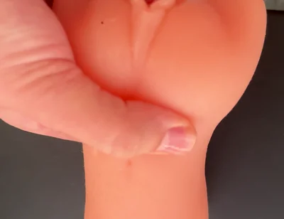 Sex toy pussy fucking and big cumshot on pussy.