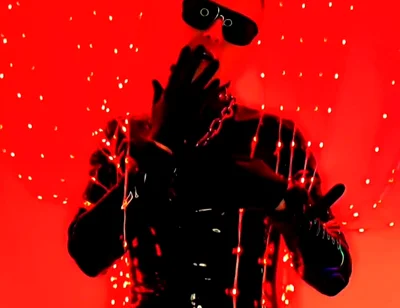 Rubber Musik Video