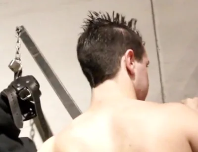 Bukkake Amateur with Gay Twinks Sucking All His Friends to the Cum
