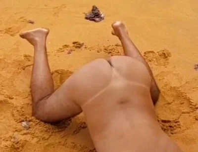 Ladysilva Nude on the Beach