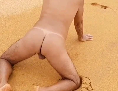 Ladysilva Sissy Hot Ass on the Beach