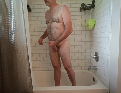 Shower Time with Jon Scarecrow