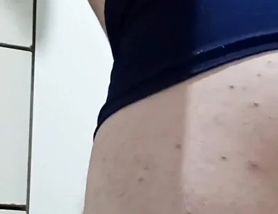 Look Like My Ass Shaking Loves
