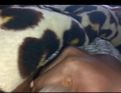 Cuming Hard on My Tummy