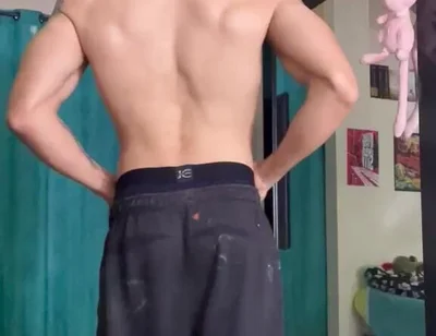 Mr Muscle Tiago Florez You Flex the Muscles of His Back so That You Love