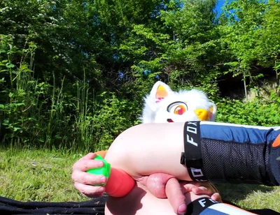 Horny Twink Uses Carrot in His Hole