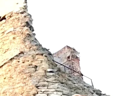 BJörn and Jean Discovered More Than Just Old Castle Ruins