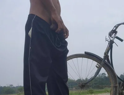 Outdoor Roadside Gay Men Masturbation Sex Video