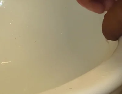 Peeing for Those That Like to Watch