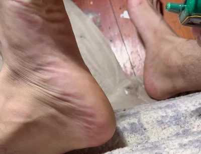 Feet Feet Feet!!!
