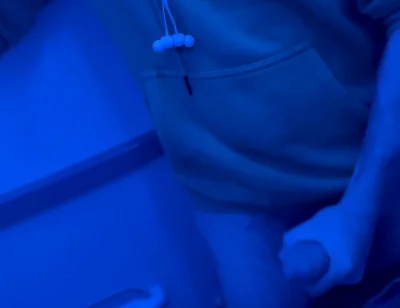Masturbating at 30,000 Ft