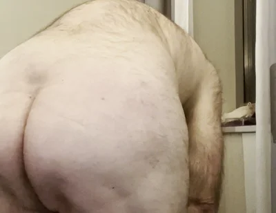 Coach Karl Puts His Butt in Your Face 5700