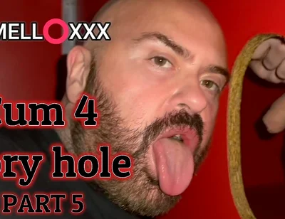 Cum 4 Glory Hole Part 5