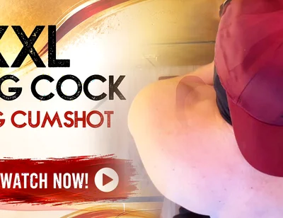 Xxl Cock at the Gloryhole