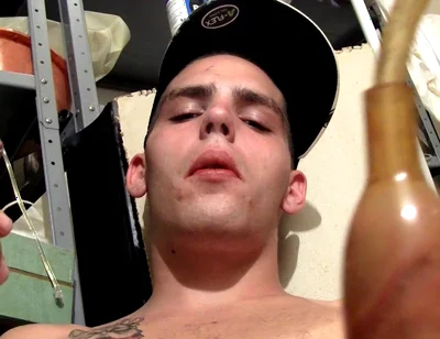 Drac Smoke & Massive Cum!