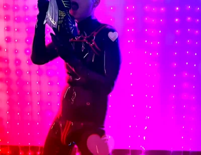 Vide Clip Outtake