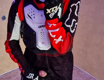 Hard Fucked Those Hot Osiris D3 Sneakers