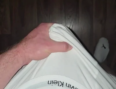 Heavy Load! German-russian Squirts Through the Fabric of the White Ck Boxers!