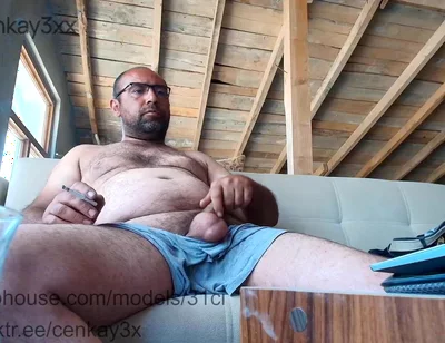 2 Private Screenings, Your Master Is Moaning and Ejaculating.
